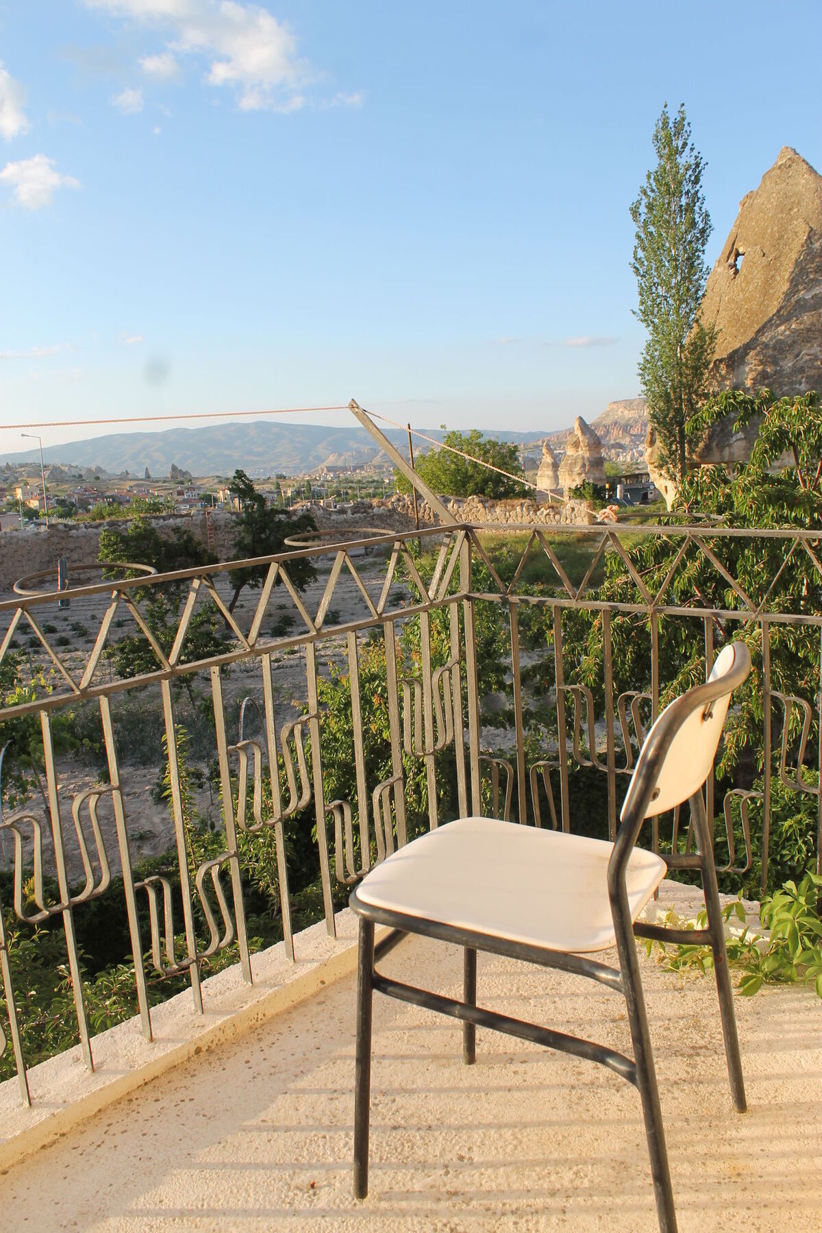 גורמה Yasin'S Place Backpackers Cave Hostel מראה חיצוני תמונה